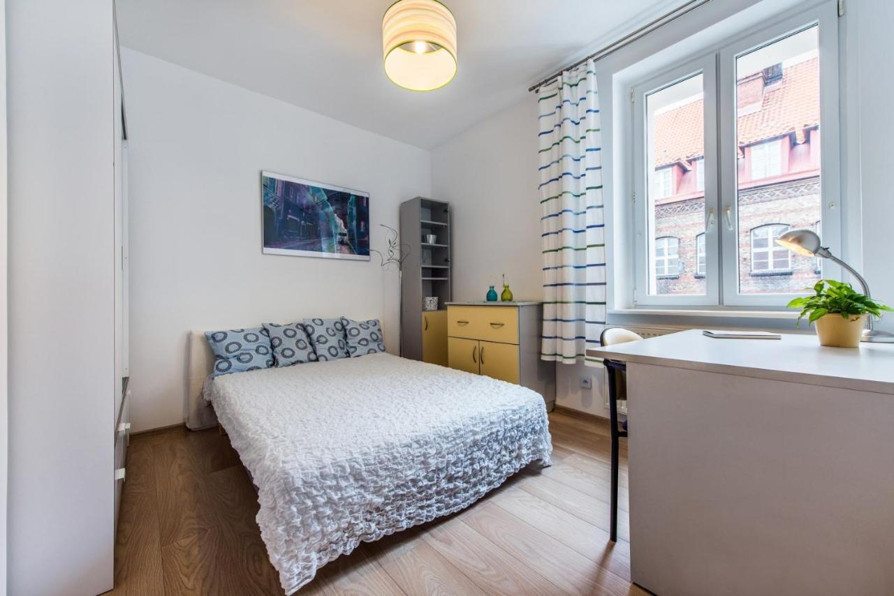 Hello Apartments Amazing River View 4 Bedrooms & Balcony 그단스크 외부 사진