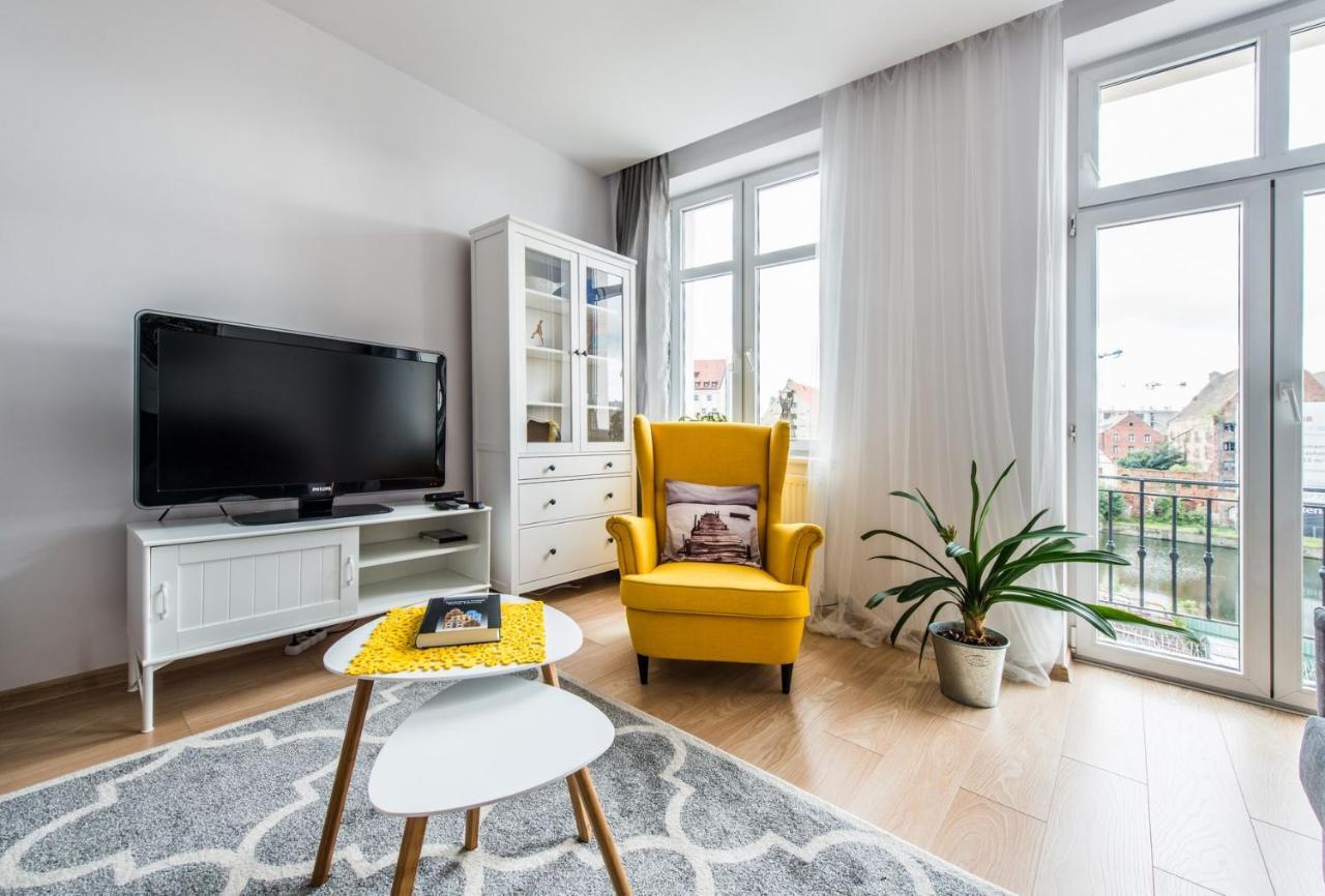 Hello Apartments Amazing River View 4 Bedrooms & Balcony 그단스크 외부 사진