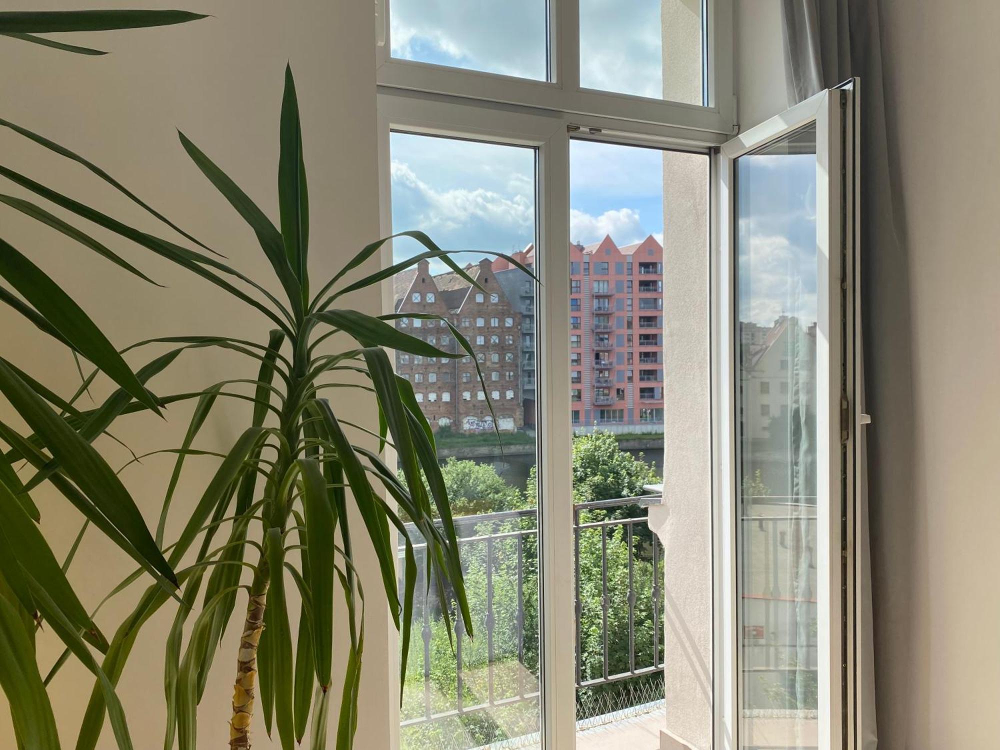 Hello Apartments Amazing River View 4 Bedrooms & Balcony 그단스크 외부 사진